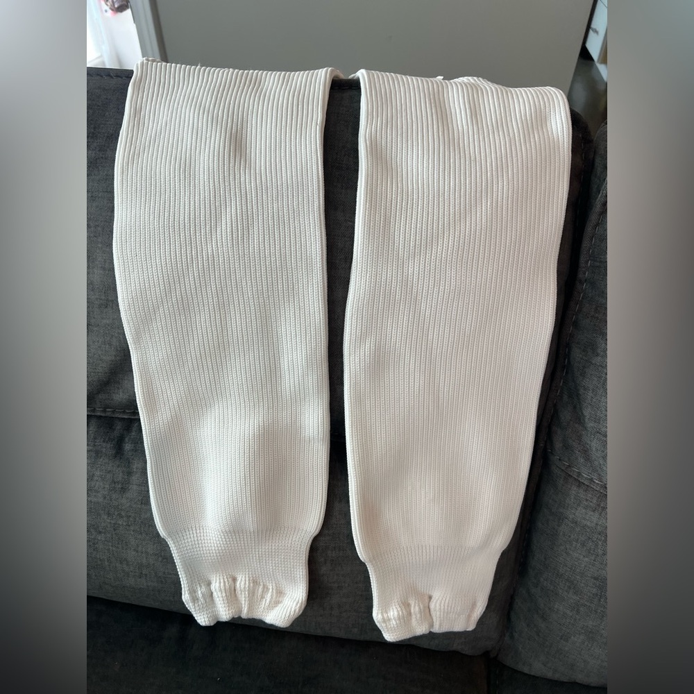 New White Ribbed Men's Hockey Socks